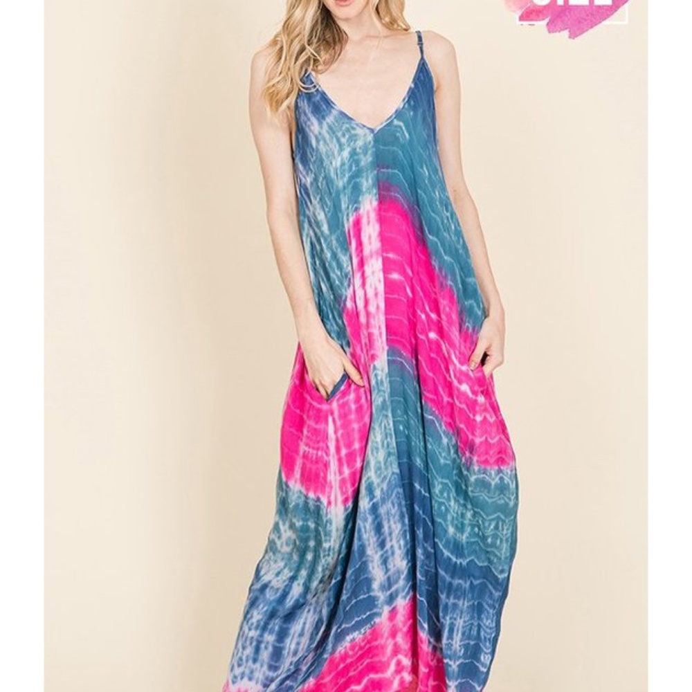 TIE DYE MAXI DRESS WITH SIDE POCKETS